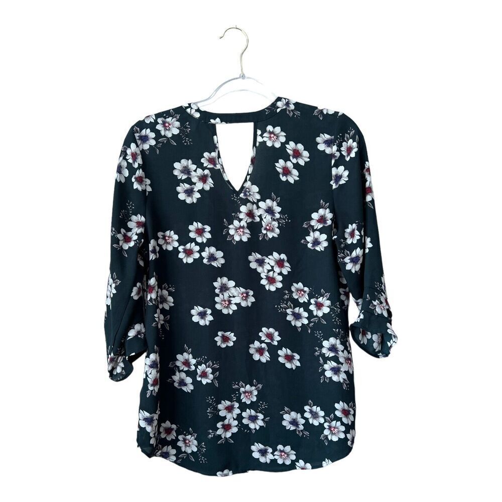 DR2 By Daniel Rainn Top Womens Small 3/4 Sleeve Blouse Floral Green Cut Out Work